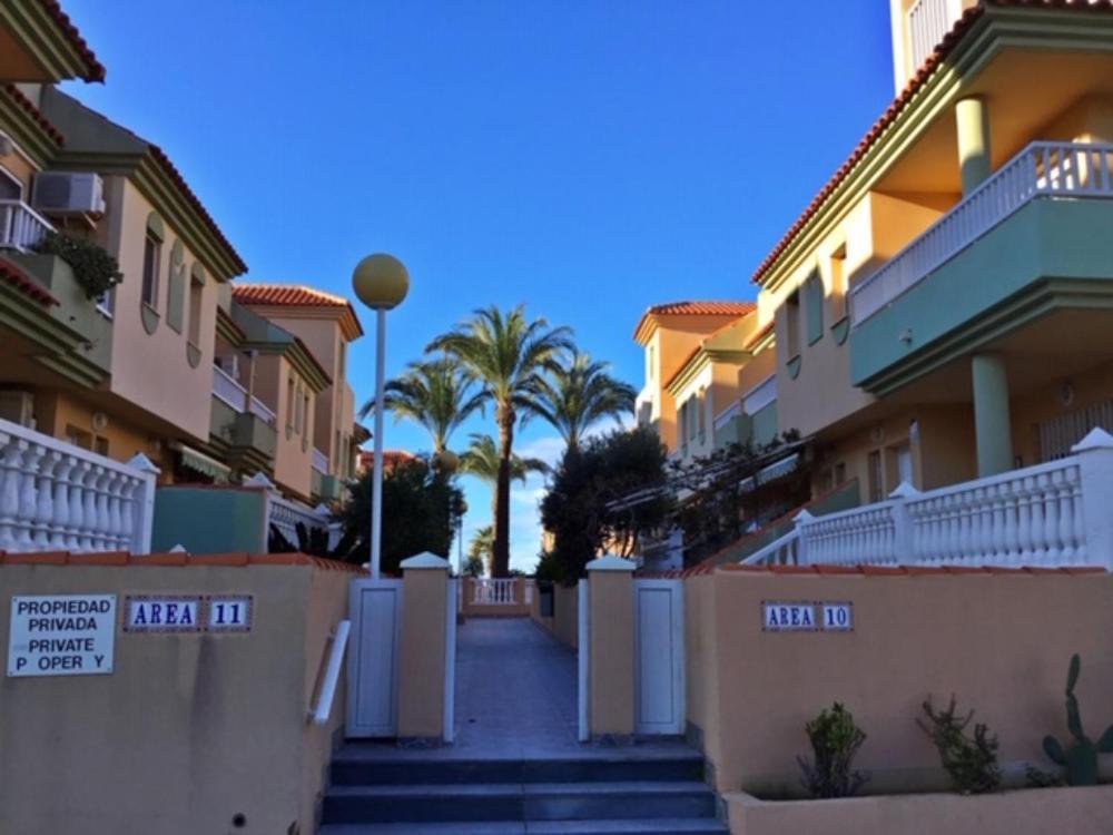 Lmha02 Villas De Frente Marino La Manga 外观 照片