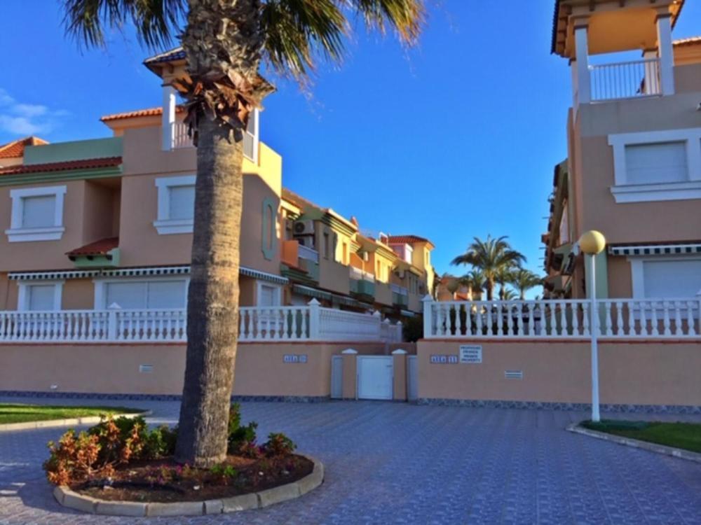 Lmha02 Villas De Frente Marino La Manga 外观 照片
